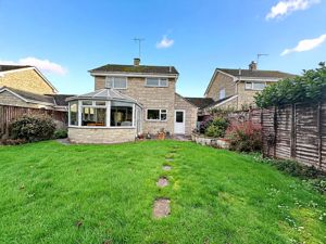 Rear aspect- click for photo gallery